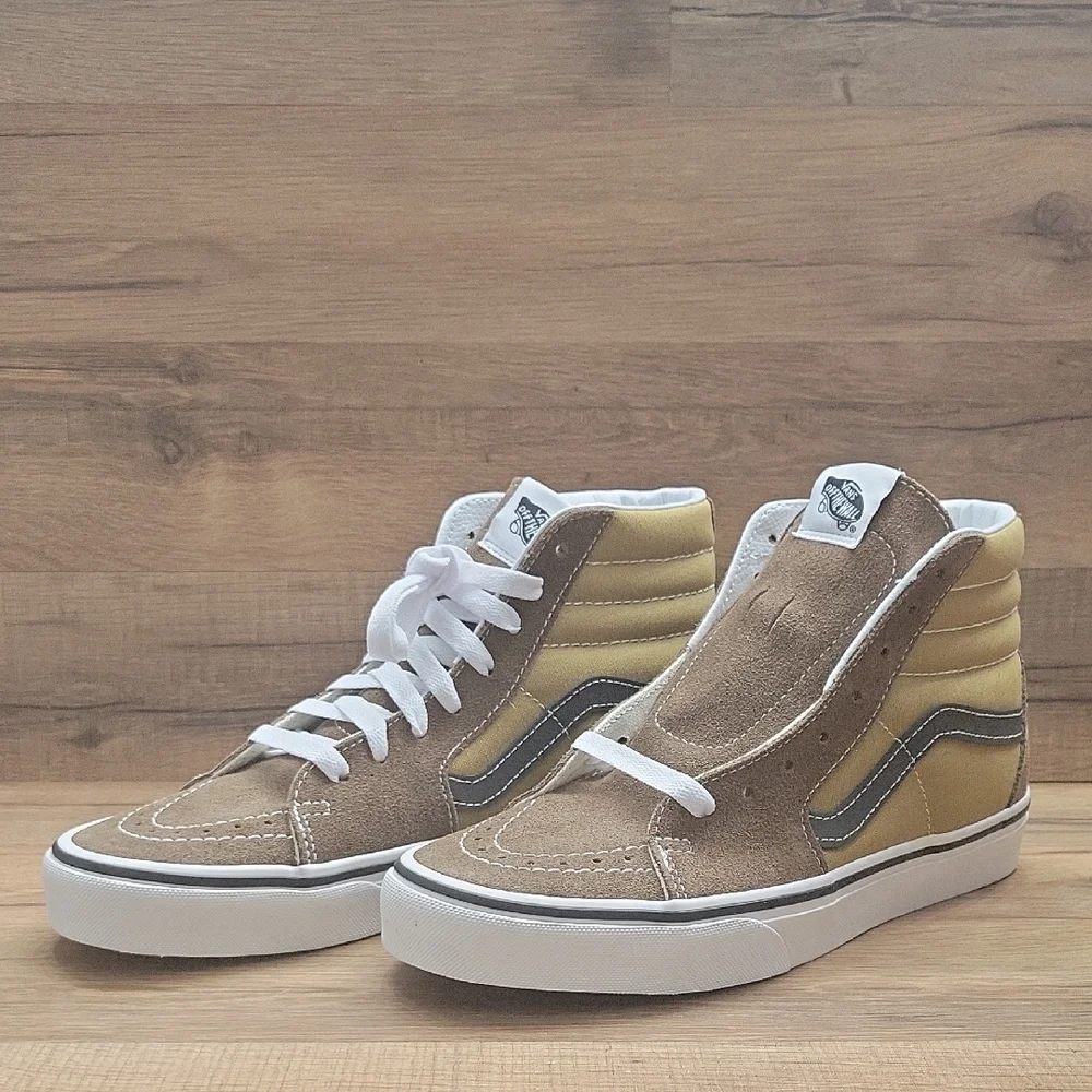 Vans Sk8-HI High Top brand new in The box no lid.